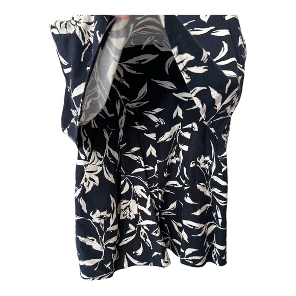 J.O.A Linen Floral Romper Dark Blue White 100% Linen Sleeveless Ruffle Overlay M - Picture 4 of 16